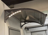 Copertină PREMIUM LUMI cu senzor de lumină și panou solar pentru ușă, 150x100 cm marchiză acoperiș adăpost, negru-bronz